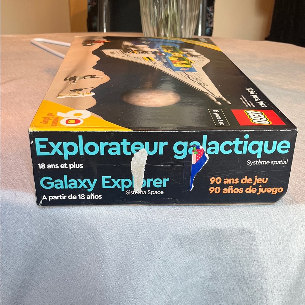 LEGO Galaxy Explorer Spacecraft Set - Blue, Gray, and Yellow - Picture 2 of 7